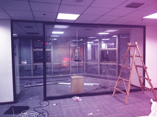 wjdh:city}光谷國(guó)際廣場(chǎng)辦公室玻璃隔斷